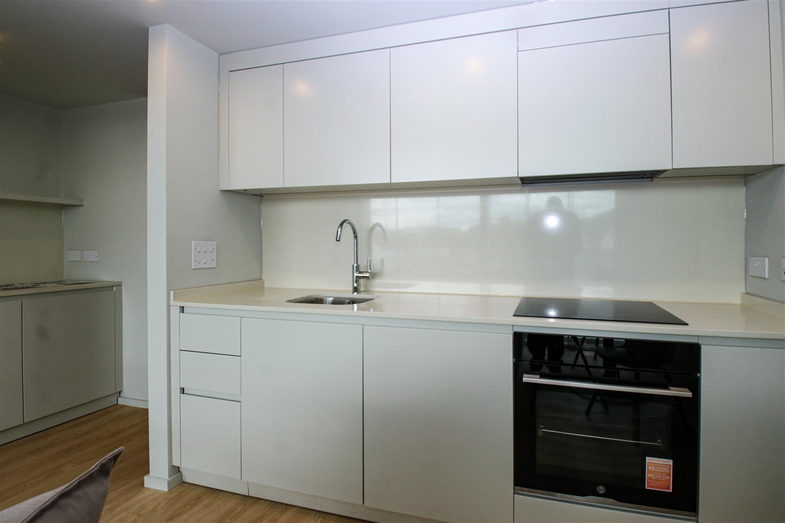 785 Bath Road, Hounslow